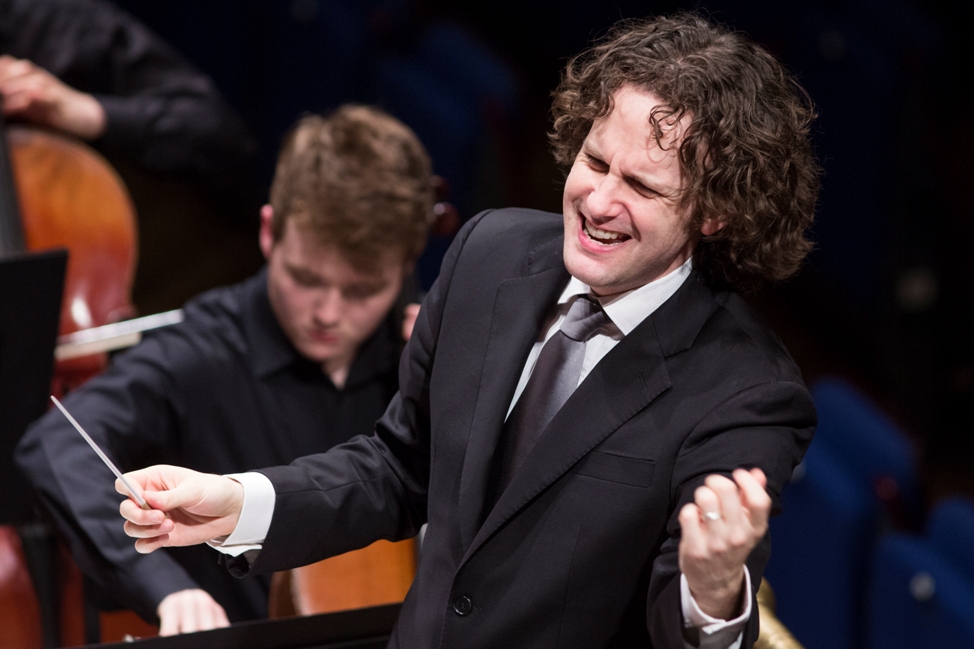 Nicholas Collon conducting the NYO