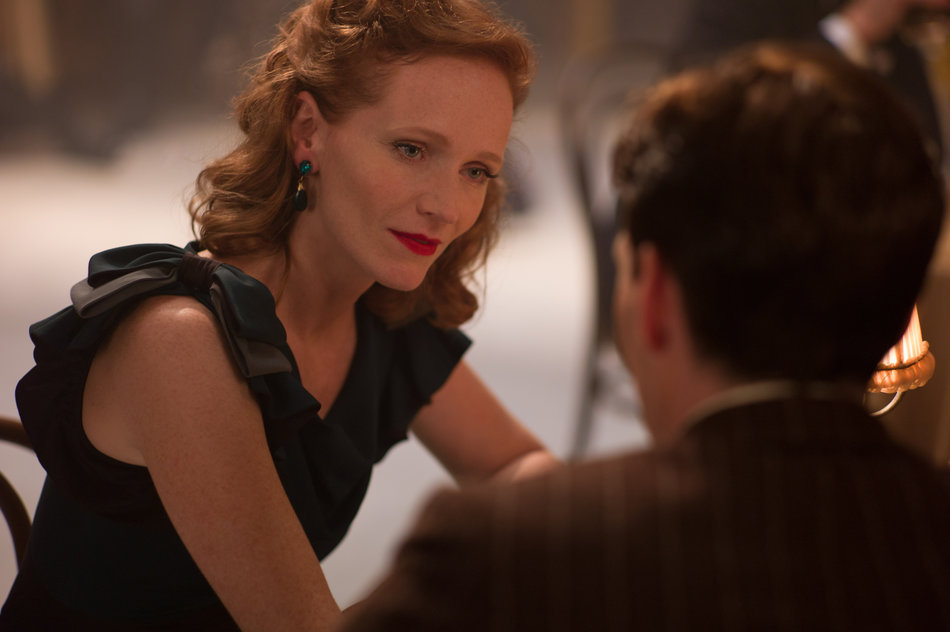 Anna Geislerová and Cillian Murphy in Anthropoid