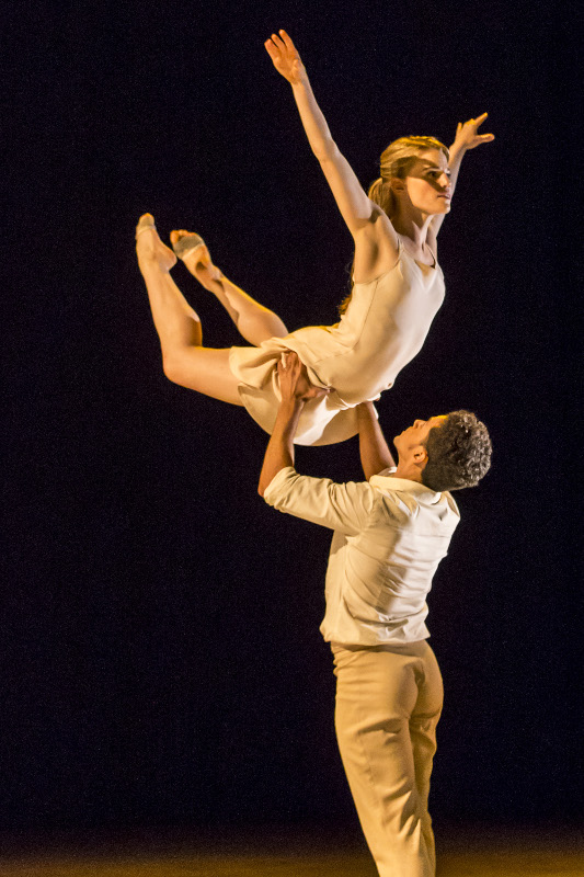 Hannah Rudd and Dane Hurst in Kim Brandstrup's 'Transfigured Night'