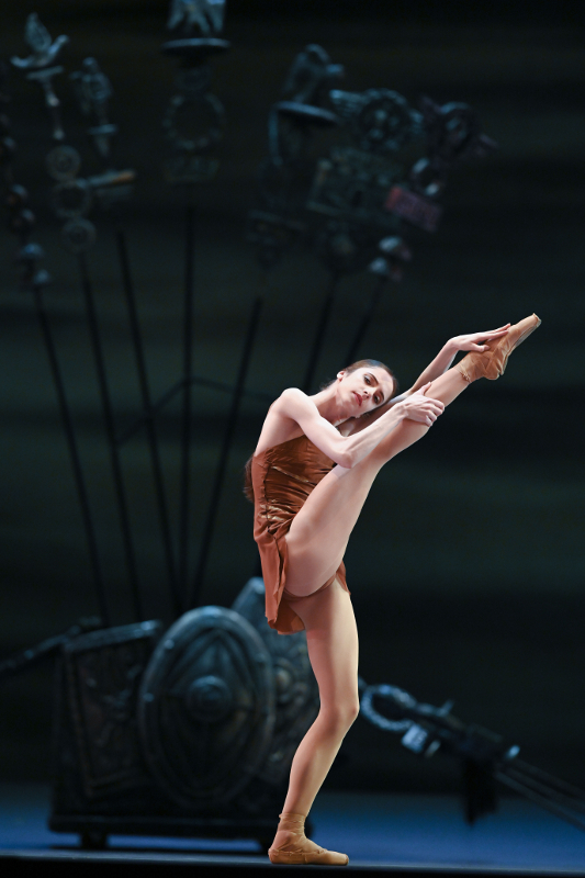 Anastasia Denisova as Phrygia in the Bolshoi Ballet's 'Spartacus'. Photo by Natalia Voronova.