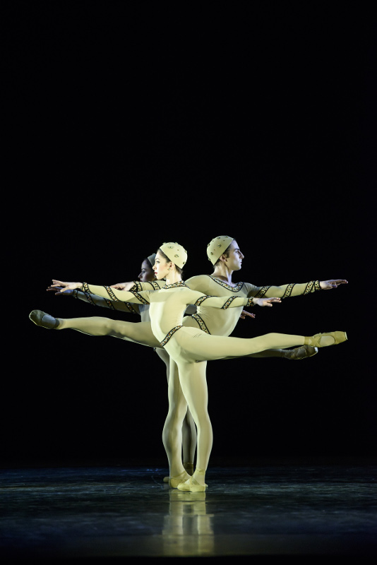 Yasmine Naghdi, Tristan Dyer and Emma Maguire in Monotones I