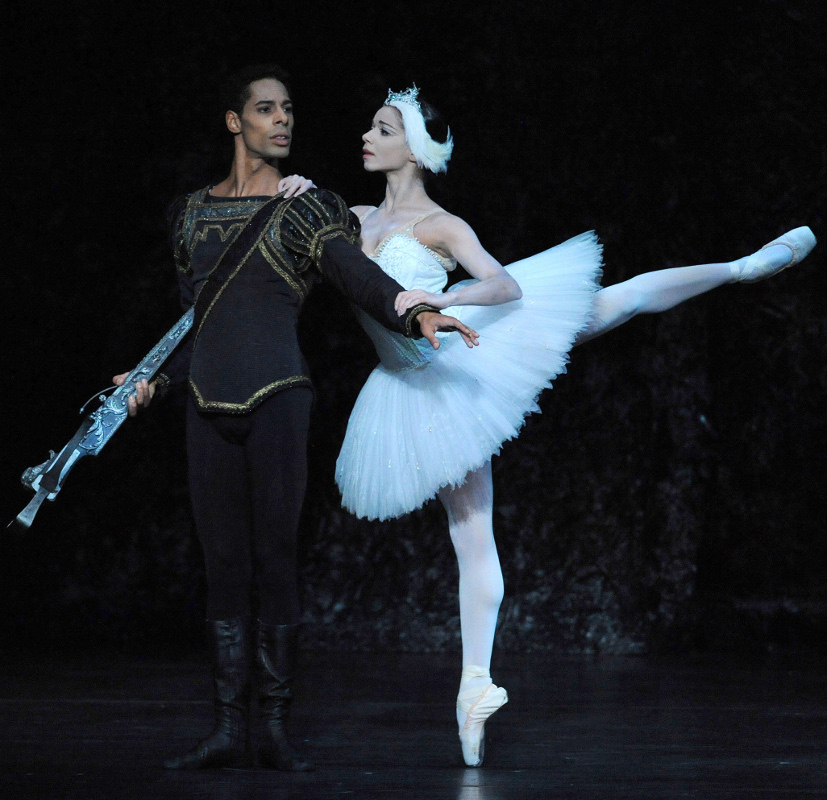 Tyrone Singleton as Prince Siegfried and Céline Gittens as Odette in Swan Lake. Photo by Roy Smiljanic.