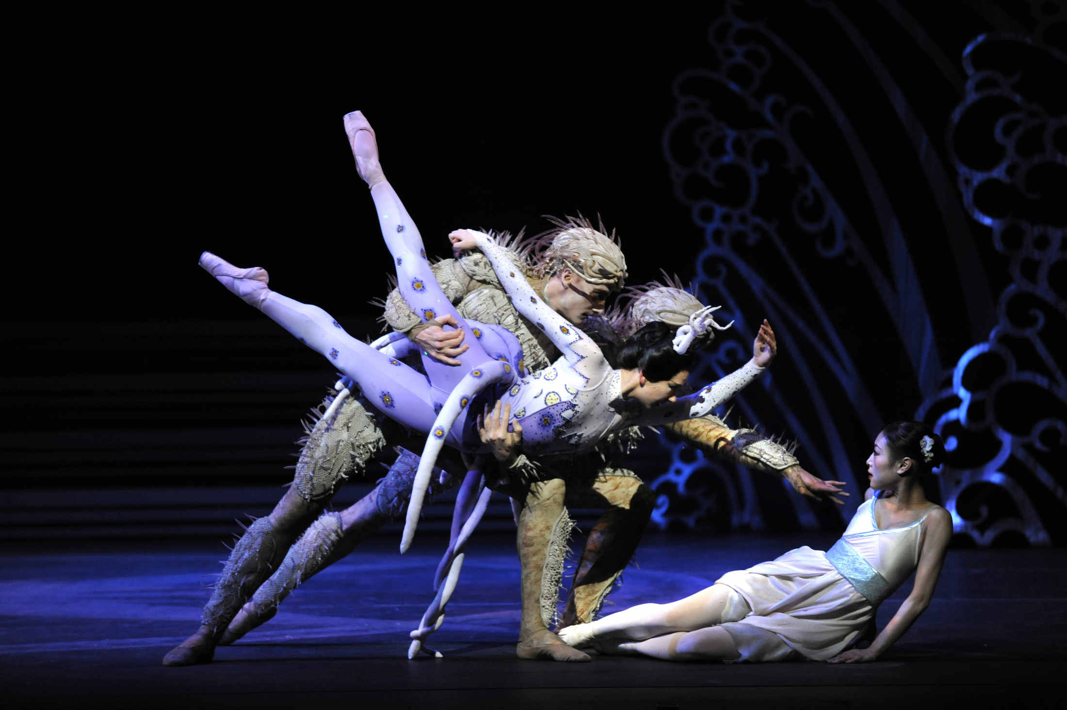 Elisha Willis as Empress Epine with Brandon Lawrence and Tom Rogers as Deep-Sea Creatures