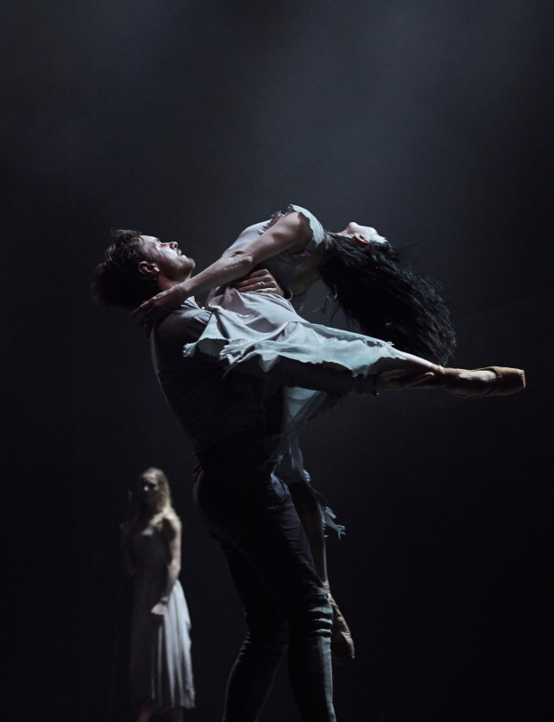 Tamara Rojo and James Streeter in Akram Khan's 'Giselle' for English National Ballet
