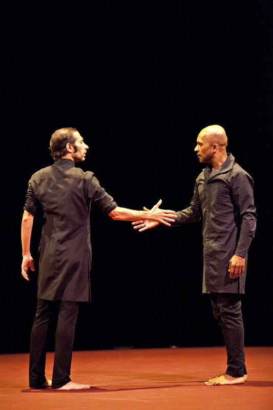 Akram Khan and Israel Galván in TOROBAKA