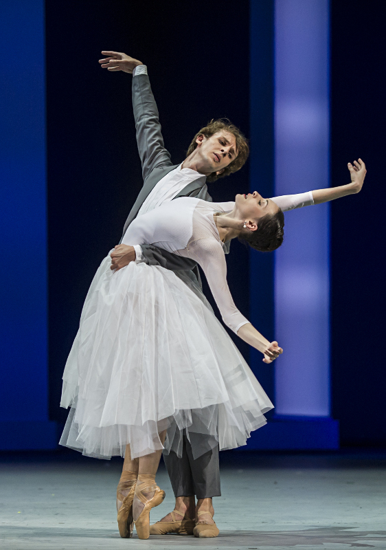 Semyon Chudin and Olga Smirnova in The Taming of the Shrew. Photo by Alice Blangero.