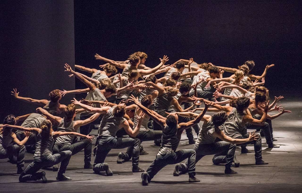 Artists of the Royal Ballet in 'Flight Pattern'