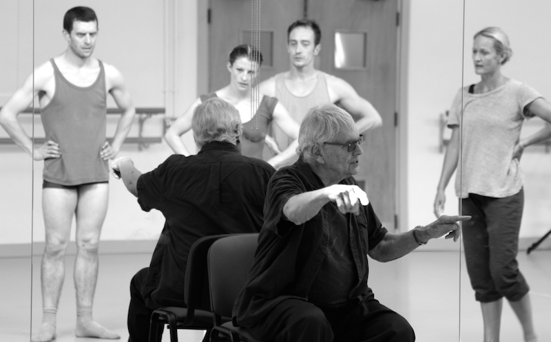 Robert Cohan with members of Yorke Dance Project in 2015