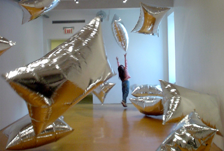 MC_Warhol_Silver_Clouds