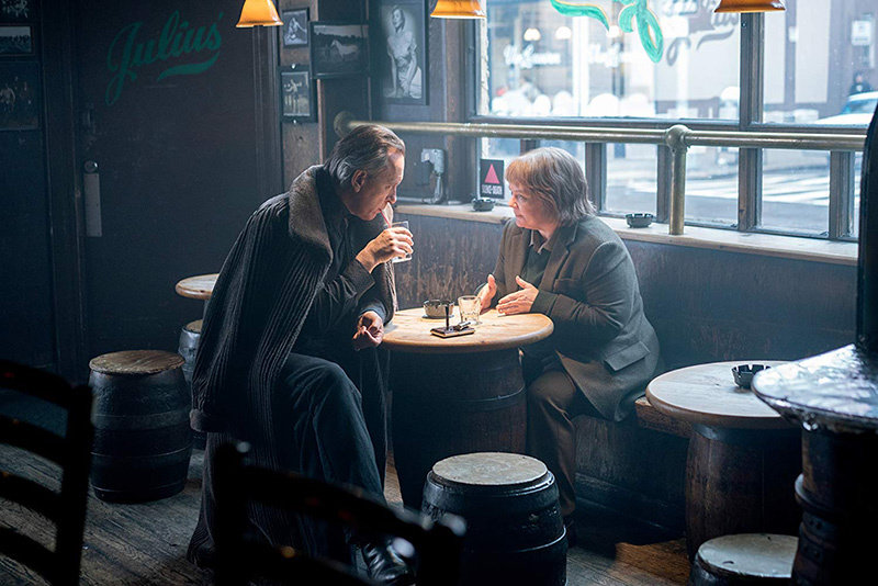 Richard E. Grant and Melissa McCarthy in Can You Ever Forgive Me?