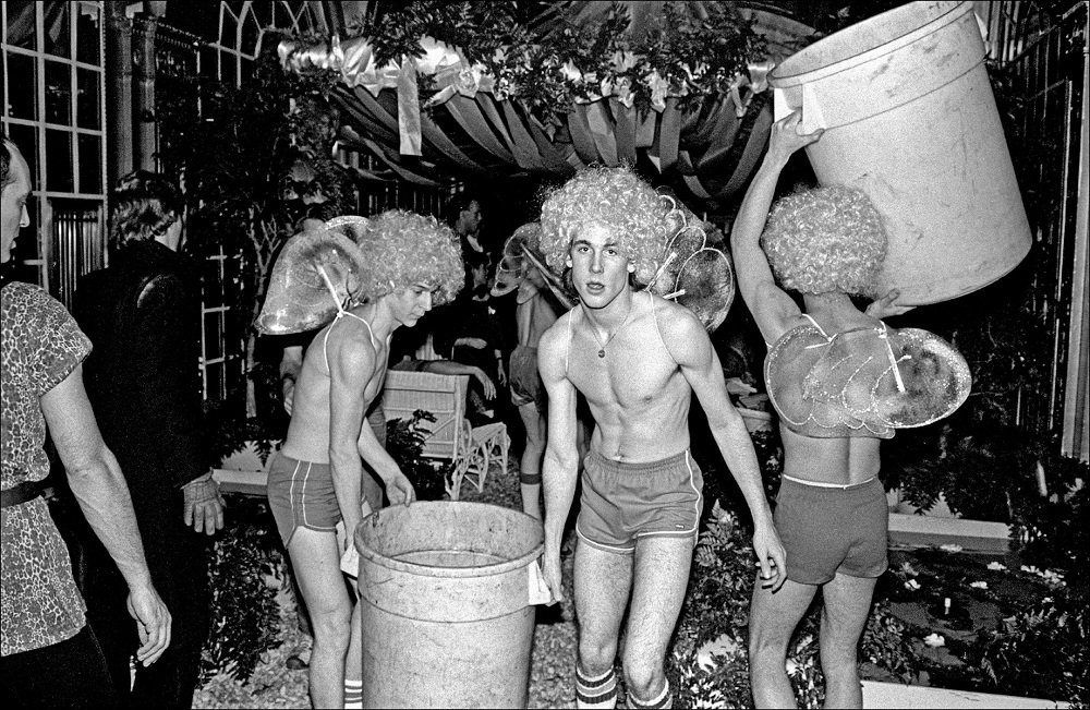 Studio 54, photo by Allan Tannenbaum