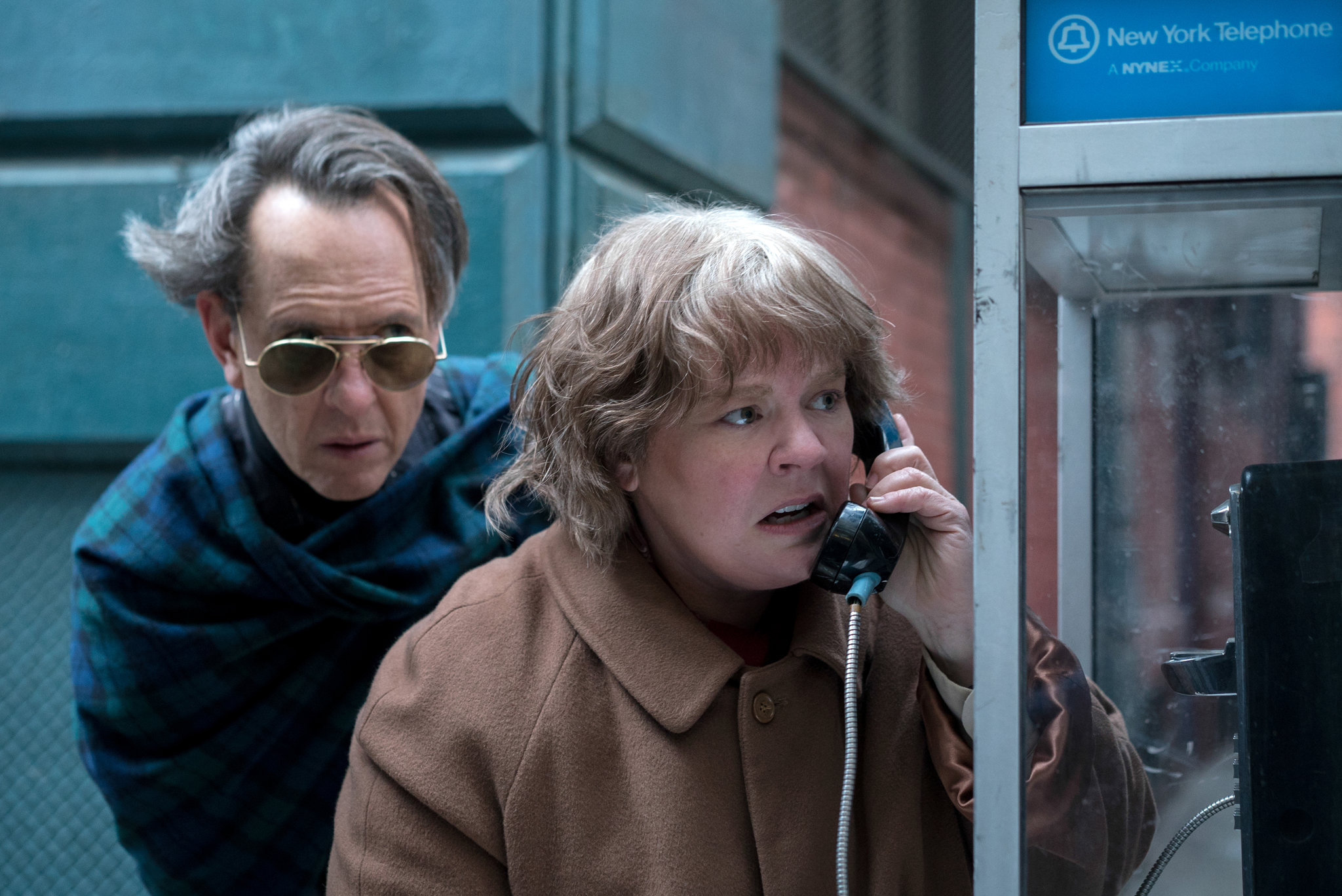 Richard E Grant and Melissa McCarthy in Can You Ever Forgive Me?