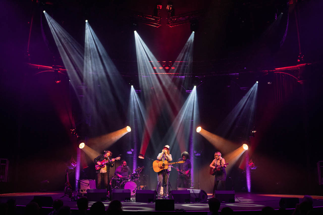 Bonnie Light Horseman, L to R, Josh Kaufman, JT Bates, Erc D. Johnson, Michael Libramento, Anaïs Mitchell