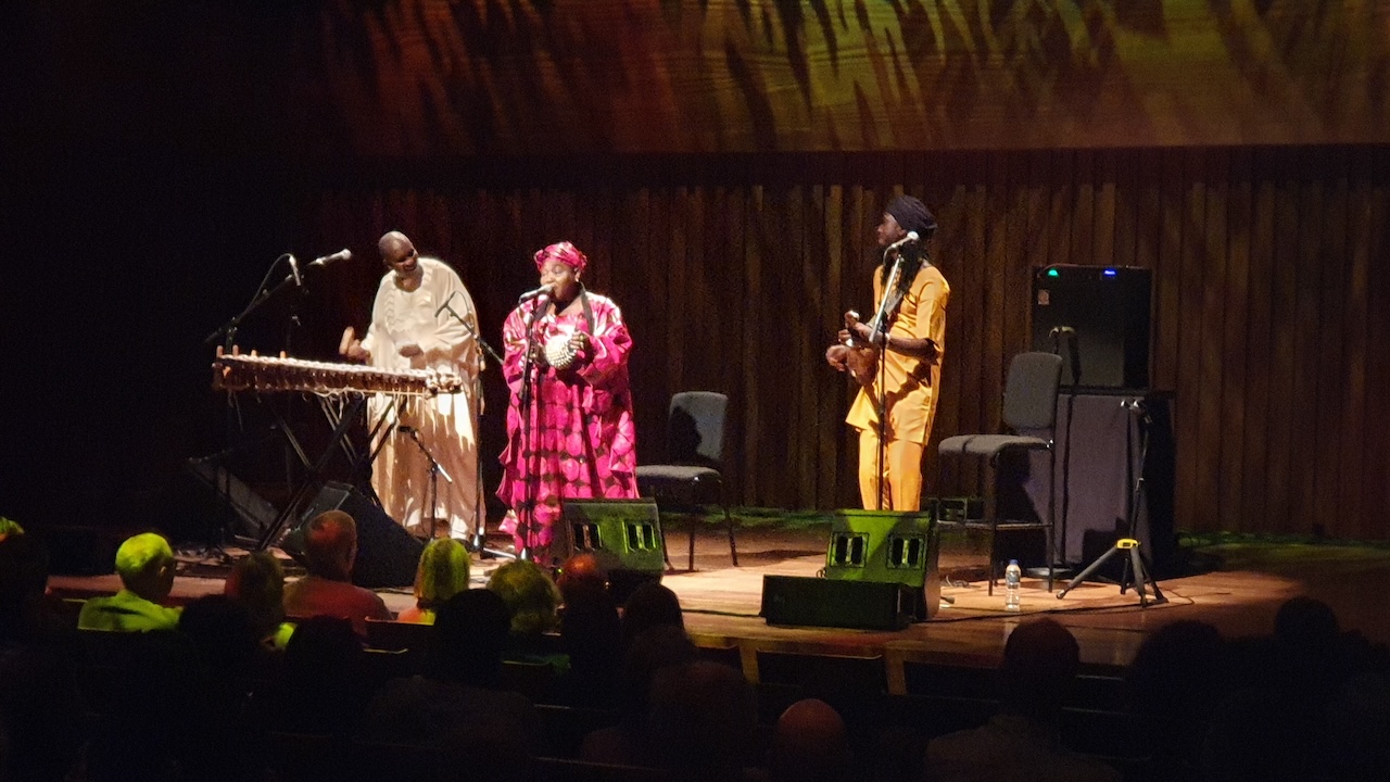 Trio da Kali at the Barbican
