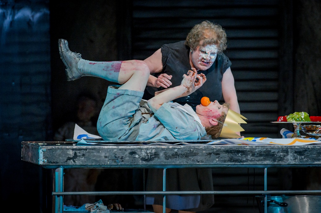 Adrian Thompson and Jurgita Adamonyte in WNO Hansel and Gretel