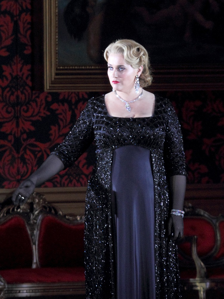 Rachel Willis-Sorensen in Act 3 of Der Rosenkavalier