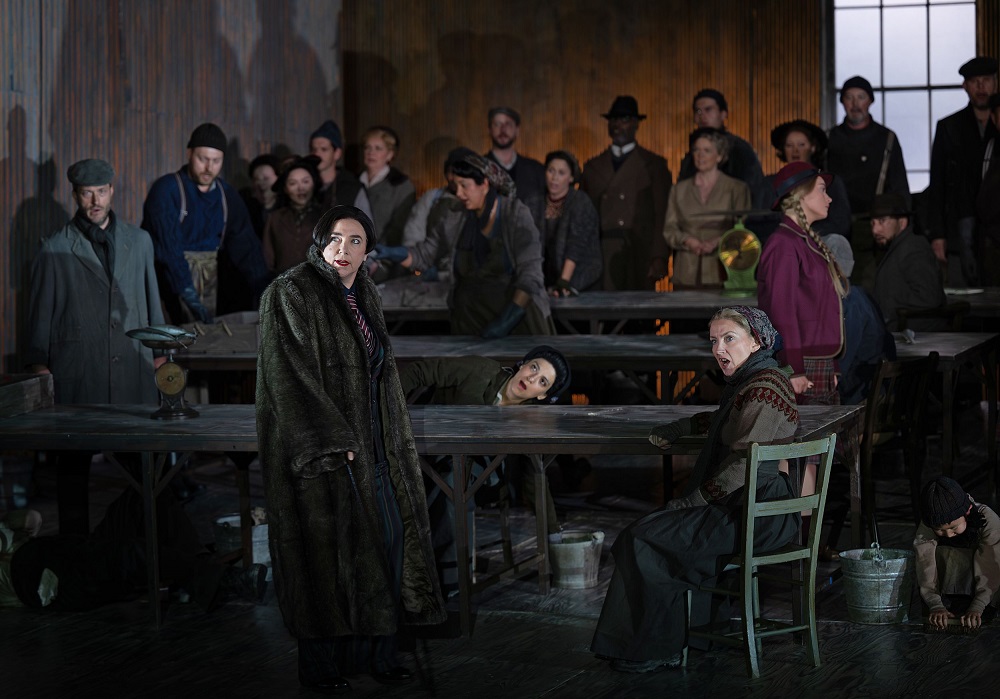 Act ! Scene 1 in ENO Peter Grimes