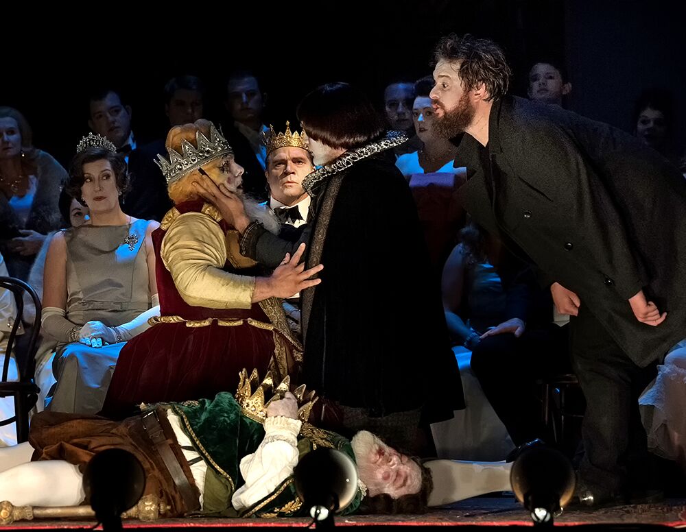 Scene from Glyndebourne Hamlet