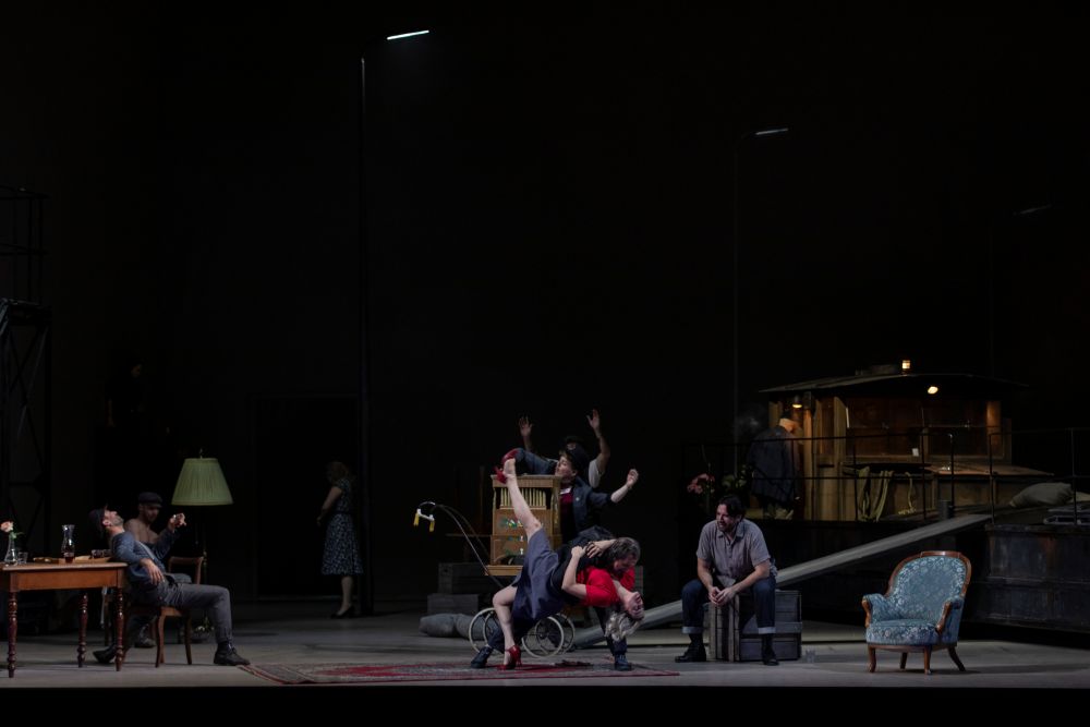 Scene from Il Tabarro