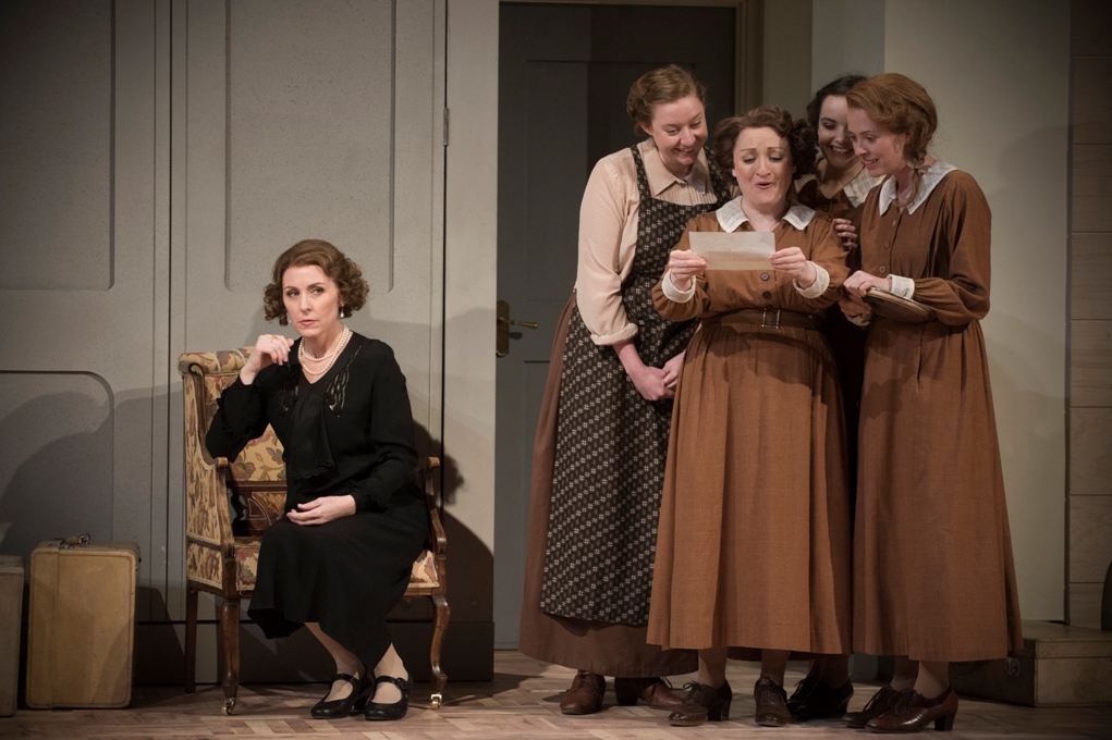 Mary Dunleavy and Ailish Tynan in Garsington Intermezzo