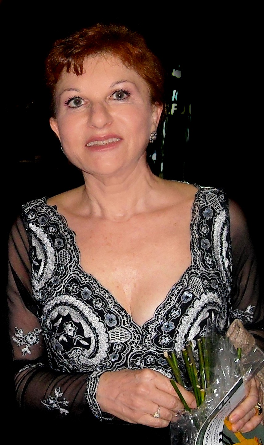 Mariella Devia