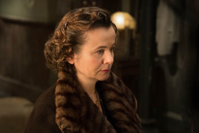 Emily Watson in The Dresser