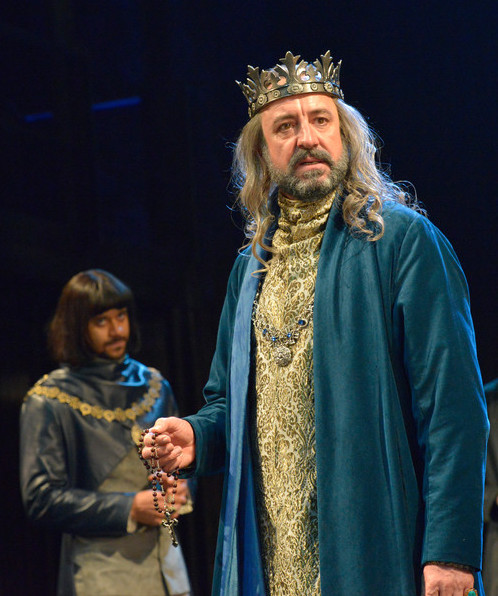 Simon Thorp's King of France in Henry V