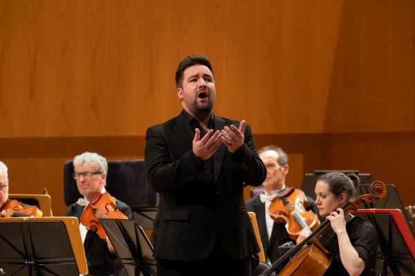 Thomas Elwin in Halle_Messiah_Dec25_credit_Sharyn_Bellemakers_The_Halle