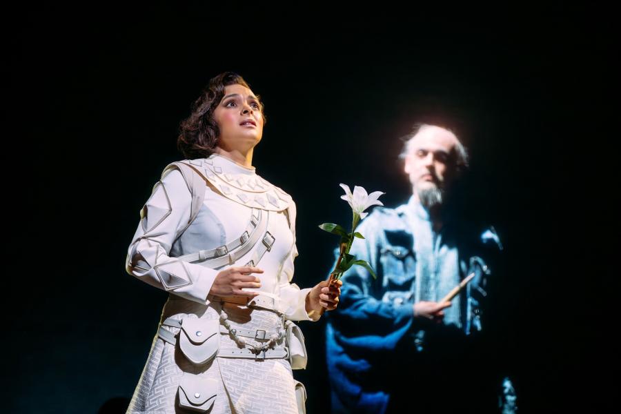 Julieth Lozano Rolong (Ōi) and Dan Armstrong (Spirit of Hokusai).jpg