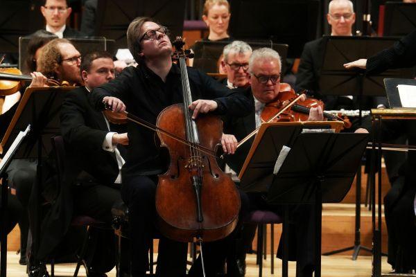 Jan Vogler with the Halle cr Alex Burns, the Halle