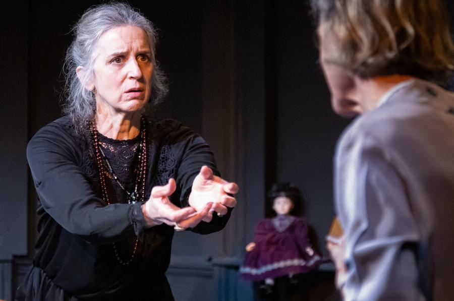 Abigail Thaw as Agatha, Catherine Cusack as May in The Old Ladies