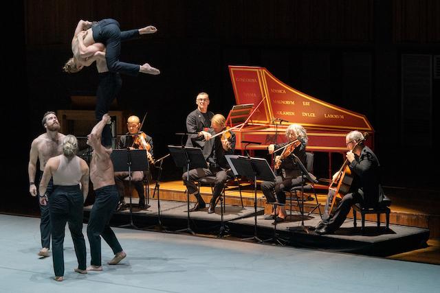 Spinning Bach: Circa and Australian Brandenburg