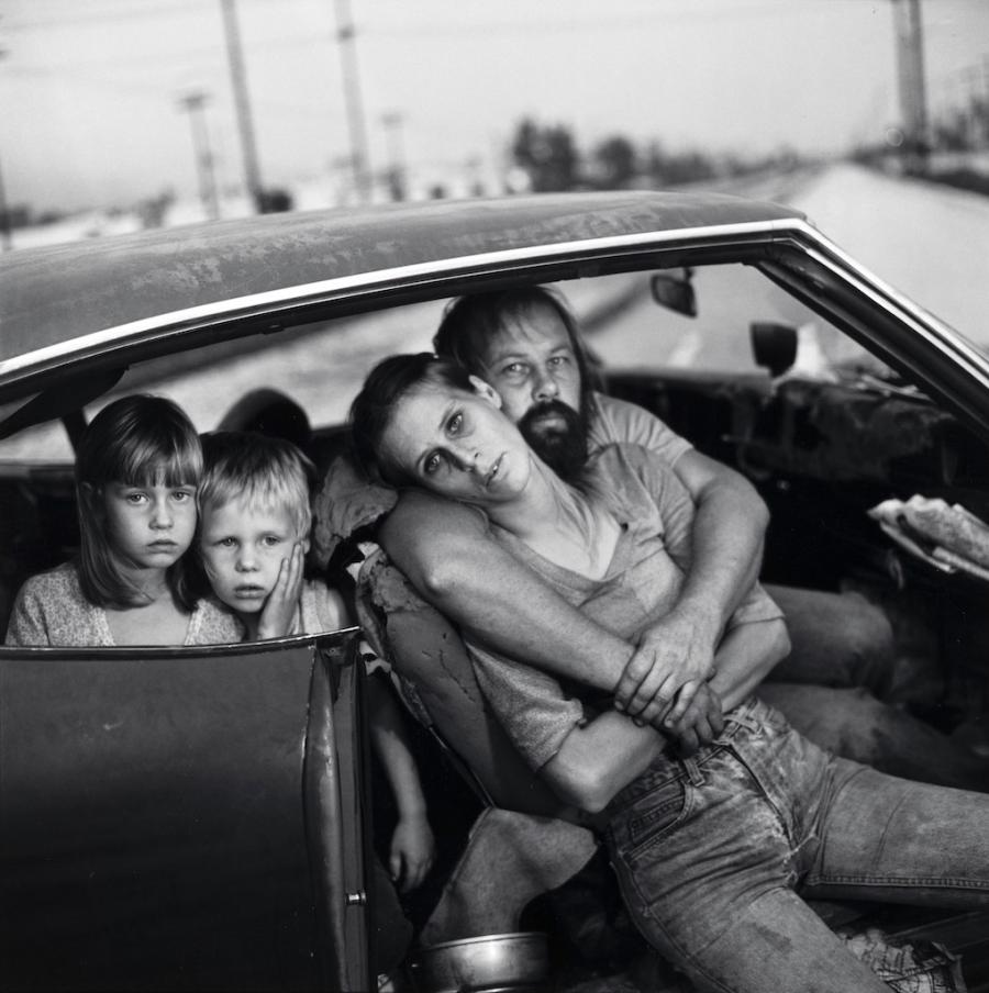 Mary Ellen Mark, The Damm Family in Their Car, Los Angeles, California, 1987 © Mary Ellen Mark, Courtesy of The Mary Ellen Mark Foundation