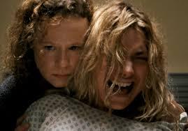 Thora Birch (l.) and Imogen Poots