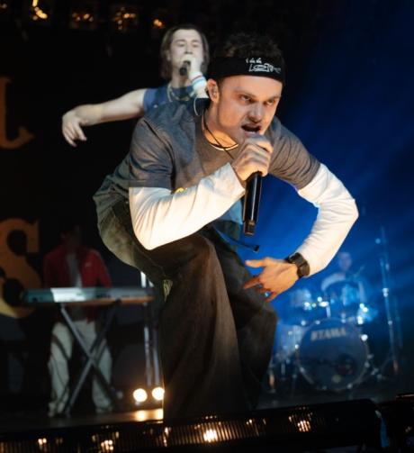 Sam Bottomley as Billy, Seamus McLean Ross as Gavin in California Schemin'